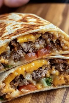 Weight Watchers Cheeseburger Crunch Wrap Cheeseburger Crunch Wrap, Crunch Wrap Recipe, Food Aversion, Stadium Food, Brooklyn Food, Food Nyc, Crunch Wrap, Wrap Recipe, Allergy Testing