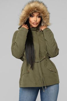 Olive Fashion, Trendy Outerwear, Fashion Nova Outfits, Older Women Fashion, Fashion Nova Models, Outfit Goals, Classic Outfits, Autumn Fashion Women, Utility Jacket