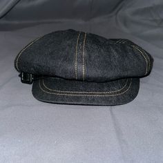 Brand New With Tags Denim Paperboy Hat By Nine West Feature A Black Leather Look Buckle Detain Across The Front. Not Always Noticeable Depending On How You Style The Hat Paperboy Hat, Nine West, Dream Clothes, Blue Black, Black Leather, Buckle, Women Accessories, Brand New, Hats