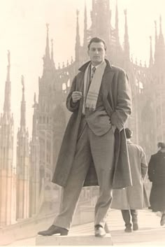 Fashion 60s, The Sartorialist, Overcoat Men, Americana Vintage, Art Of Manliness, Vintage Man, Teddy Boys, Fashion 90s, Retro Pin Up