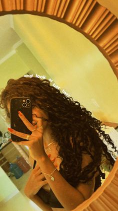 Curly Girl Hairstyles, Selfie Ideas Instagram, Foto Ideas Instagram, Golden Girl, Instagram Photo Inspiration, Beauty Icons, Dream Hair