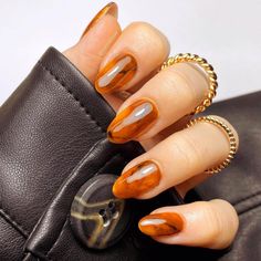 21 Trendy Amber Nails - Ak Pal Kitchen Amber Colored Nails, Orange Nails For Fall, Earthy Tone Nails, Cooper Nails, Rust Nails, Caramel Nails, Amber Nail, Amber Nails, Burnt Orange Nails