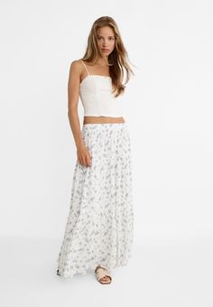 prettiest floral maxi skirt Boho Mode, Floral Maxi Skirt, Styl Boho, Boho Stil, 2015 Fashion, Women Skirts Midi, New York Fashion Week, Summer Looks, Everyday Outfits