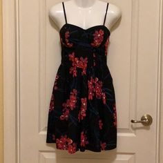 Dress Built In Bra Flowers Sexy Nwt Size Medium Puckered In The Back Falls Nice Great Gift Idea Under The Tree $26 Tag By Bog Collective This Has Adjustable Straps, Cotton Blend Machine Wash, Gentle Cycle Would Like Colors, Nonchlorine Bleach We Needed Tumble, Dry, Low Remove Promptly Cool, Liar, And If Needed Loc Dresses Closet Office Casual Black Mini Dress With Sweetheart Neckline, Cotton Lined Dresses For Night Out, Black Strapless Cotton Dress, Black Cotton Strapless Dress, Black Strapless Cotton Mini Dress, Black Strapless Mini Dress With Floral Print, Dresses Closet, Womens Bogs, Closet Office