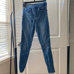 American Eagle Jeggings Super High Rise Next Level Stretch Size 2 Look Brand New!! American Eagle Jeggings, Jeans American Eagle, Denim Color, American Eagle Outfitters Jeans, Colored Denim, Jeggings, Next Level, American Eagle Outfitters, American Eagle