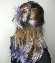 Colored Hair Highlights Blonde, Dyed Ends Of Hair, Color Balayage, Hair Color And Cut, Hair Dye Colors, Cool Hair Color