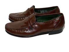 Nettleton Vintage Men’s Dress Shoes. Teacher Outfit, Massimo Dutti, Loafers Men, Vintage Men, Dress Shoes Men, Oxford Shoes, Shoes Mens, Men's Shoes, Dress Shoes