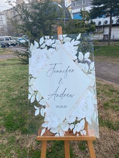 an easel with a sign on it that says,'forever and always '