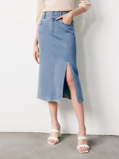 -Cotton -H-line fit -With pockets This versatile denim skirt features a straight H-line fit, adding a touch of elegance to your look. The slit design at the foot adds a hint of subtle sexiness. The double-layered waistband and high-waist design not only exude fashion-forwardness but also offer versatility in styling. The addition of hotfix rhinestones on key areas, resembling scattered stars, adds a touch of glamor.Blue High Waist Slit Midi Denim SkirtGoodsNo: 1B3R2A050• Fit Type: Fit• Elastic: Midi Denim Skirt, Midi Denim, Summer Fits, Denim Midi Skirt, Jeans Rock, Denim Skirt, Fitness Models, Inside Out, High Waist