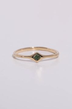 Radiance – Dear Survivor Unique Dainty Rings, Light Green Ring, Gemstone Settings, Princess Cut Ring, Rings Unique, Green Rings, Square Stone, Unique Wedding Bands, Eye Makeup Art