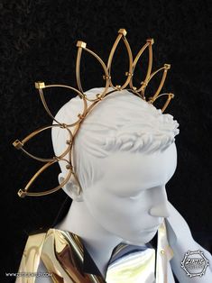 Sun Headband, Gold Halo Crown, Pinup Fashion, Halo Headpiece, Wire Bending, Bubble Gift, Gala Ideas, Festival Headband, Halo Crown