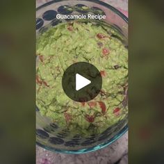 guacamole recipe in a glass bowl