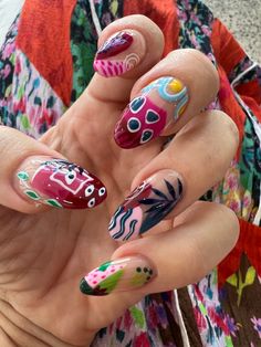 Gorgeous spring nails with floral, abstract and fun and bold color palette. Palm leaves island floral evil eye nail design by @delizguz Inspired by @jungalow #nailart #springnails #abstractnails #colorfulnails #evileyenails #springnails2023 Palm Spring Nails, Eyes Nails Design, Evil Eye Nail Design, Abstract Art Nails, Eye Nail Design, Patterned Nails, Evil Eye Nail, Nail Art 2023, Bold Nails