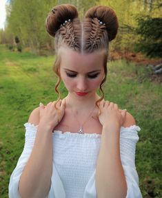 Korean Braided Hairstyle, Viking Hair, Braided Bun Hairstyles, Braid Hairstyle, Cool Braids, Hair Braid, Hair Shows