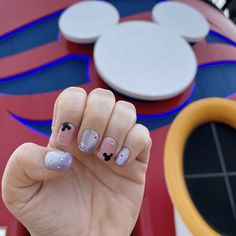 💅 I know I can always count on my girls for the cutest nail pictures 🤩😍 She’s wearing XX short soft square…. Predicted to be one of the most popular shapes in 2024! Grab your sizing kit to get started with luxury press on nails @by.chloenails XOXO Chloe 🩷 #disneynails #pressonnailset #pressons #handpaintednailart #nailtrends2023 Luxury Press On Nails, Nail Pictures, Painted Nail Art, Disney Nails, Cute Nails, The Cutest