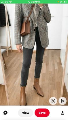 Trendy Mom Outfits, Christmas Outfit Ideas, Trendy Mom, Mode Casual, Looks Street Style, Business Outfit, Casual Work Outfits, Looks Chic, Blazer Outfits