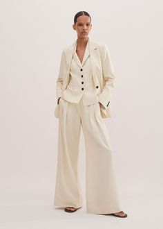 Linen-Blend Deconstructed Blazer | ME+EM Linen Suits Women, Deconstructed Blazer, Ss24 Fashion, Office Dress Code, Tailored Vest, Pleated Pant, Trouser Suit, Linen Suits, Office Dress