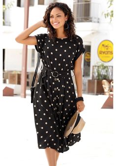 Chic Polka Dot Knee-length Midi Dress, Knee-length Polka Dot Dress For Day Out, Polka Dot Knee-length Dress For Day Out, Polka Dot Dress Black, Bra Fitting Guide, Polka Dot Midi Dress, Swim Brands, Smart Dress, Dress Home