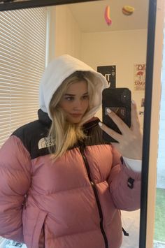 1996 Retro Nuptse Jacket Pink, Pink And Black North Face Puffer, North Face Puffer Pink, The North Face Pink Puffer, Pink Northface Puffer, North Face Puffer Jacket Colours, The North Face Pink Jacket, Doudoune North Face, The North Face Puffer Jackets