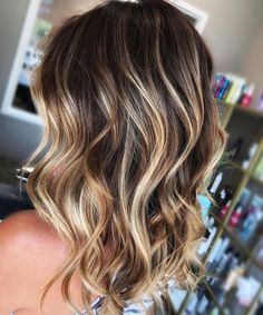 Dark Chocolate Hair, Rambut Brunette, Chocolate Brown Hair Color, Hair Color Chocolate, Blond Balayage, Chocolate Hair, Chocolate Brown Hair, Balayage Blonde, Brown Balayage