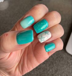 Aqua Beach Nails, Beach Toenail Designs, Nails For Carribean Vacation, Cute Ocean Nails, Turks And Caicos Nails, Nails For Caribbean Vacation, Teal Beach Nails, Bahama Nails Beach