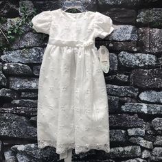 12/18 Month. White Lace Dress. New With Tags White Lace Dress, Lace White Dress, Kids' Dresses, White Lace, Lace Dress, Colorful Dresses, Color White, Formal Dresses, Tags