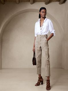 The Barrel Pant | Banana Republic Everyday Chic Outfits, Casual Sporty Outfits, Banana Republic Pants, Sporty Outfits, Professional Outfits, Look Chic, Urban Fashion, Classy Outfits, Work Outfit