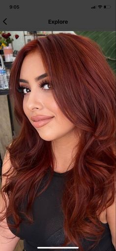 Copper Red Hair Makeup Looks, Auburn Long Bob, Rose Red Hair Color, Auburn Hair Olive Skin, Hair Color For Latinas Skin, Copper Hair On Olive Skin, Dark Strawberry Brown Hair, Summer Hair Inspo Color, Red Hair For Brown Skin