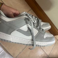 Women’s Size 8 Worn A Couple Times Still In Good Condition Fire Outfits, Pretty Sneakers, Preppy Shoes, All Nike Shoes, Cute Nike Shoes, Cute Nikes, Nike Sneakers Women, Swag Shoes, Grey Shoes