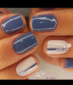 Mother Of The Bride Nails Ideas Blue, Mani Pedi Gel Ideas, Cocktail Party Nails Classy, Professional Nail Designs For Work, Winter To Spring Nails, Fun Professional Nails, Spring Wedding Guest Nails, Nohti 2024, Dip Gel Nail Ideas