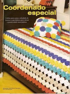 an advertisement for a crocheted bed spread with the words coordendado especial