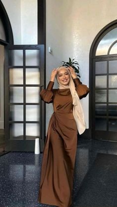 Elegant Silk Dresses, Outfits Muslim, Tutorial Hijab, Modest Dresses Casual, Women Dresses Classy, Muslim Fashion Hijab