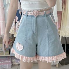 💙Super cute and comfortable shorts💙 unique vintage style with adorable lace ruffles, high waist I believe you will love these Y2k style shorts! suitable for spring and summer 🚛Fast Shipping!!🚛 arrives quickly😊 Korean Pants, Women Denim Shorts, Lace Denim Shorts, Summer Shorts Denim, Jeans Y2k, Shorts Summer, Denim And Lace, Sweet Lolita, Short Jeans