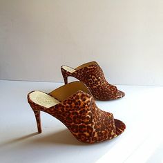 This Is A New Pair Of Unworn Vince Camuto Animal Print, Heeled Mules, Size 7.5. They Are Original Cow Hair Uppers With 4" Heels. There Is A V Detail On Top Arch Of Shoe And Logo Embossed On Bottom. Orange Open Toe Heels For Fall, Vince Camuto Shoes, Orange Brown, Brown Orange, Mule Clogs, Mules Shoes, Vince Camuto, Heeled Mules, Clogs