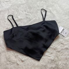 Nwt Forever 21 Bandana Top - Size: Xs Smoke Free | Offers Accepted New To Poshmark? Use Referral Code Justfoxii When You Sign Up For Poshmark And Get $10 Posh Credit! Edgy Forever 21 Summer Crop Top, Forever 21 Cropped Top For Night Out, Edgy Fitted Crop Top By Forever 21, Edgy Fitted Forever 21 Crop Top, Edgy Forever 21 Crop Top, Gold Sequin Crop Top, Tie Strap Tank Top, Light Pink Crop Top, Polka Dot Crop Top