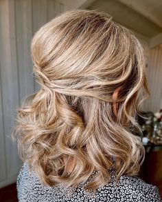 Updos For Medium Length Curly Hair, Special Occasion Hairstyles Medium, Half Up Half Down Formal Hairstyles, Wedding Hair Mother Of Bride, Mob Makeup, Groom Hair, Mother Of The Groom Hairstyles, Mother Of The Bride Hairstyles, Madison Wedding