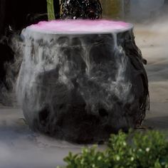 Foggy Halloween Cauldron | Grandin Road Halloween Yard Props, Outside Halloween Decorations, Halloween Cauldron, Fairy Halloween Costumes, Halloween Facts, Scary Halloween Decorations