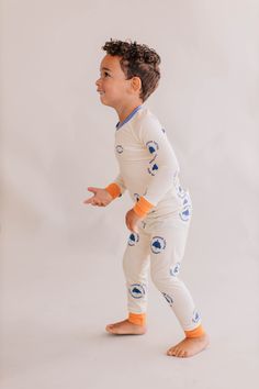 Le Breakfast Club presents Monsieur Tartine! Monsieur Tartine is a croissant 🥐 and he is very pleased to meet you. Topped with contrasting tangerine orange cuffs and Mediterranean blue trims. This perfect 2-piece gender neutral boy and girl, baby and toddler, long sleeves kids pajamas set is designed for optimal comfort and grows with your child. Features: Buttery soft & breathable Eczema friendly - cool, hypoallergenic, & moisture-wicking with antibacterial properties. Higher quality - pre-shr Playful Orange Long Sleeve Sleepwear, Playful Orange Loungewear Sets, Playful Orange Playwear Sets, Mediterranean Blue, Long Sleeve Kids, Tangerine Orange, The Breakfast Club, Baby And Toddler, Boy And Girl