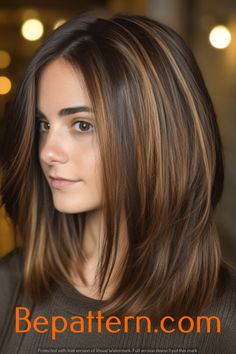 Sleek and Modern Medium Haircut Ideas for Every Occasion Bepattern.com Cute Hairstyles For Women, Medium Haircut, Wolf Haircut, Haircut Designs, Shaved Sides, Medium Hair Cuts, Hair Envy, Hairstyles For Women, Haircut Ideas