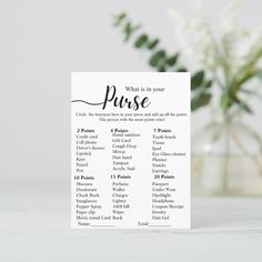 a table card with the words, what to do in your purse written on it