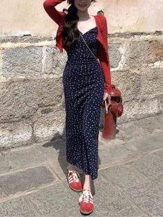 Olivia Mark - Floral Print Halter Neck Dress Navy Long Sleeve Midi Dress For Summer, Navy Maxi Dress For Spring, Navy Casual Maxi Dress For Spring, Navy Casual Maxi Dress, Casual Navy Maxi Dress For Spring, Navy V-neck Midi Dress For Spring, Navy V-neck Spring Dress, Casual Navy Midi Dress For Spring, Navy V-neck Dress For Spring