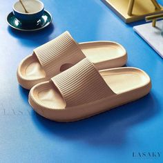 Lasaky - Bathroom Bliss with Thick-Soled Slippers Shower Slippers, Indoor Slides, Fashion Slides, Slides For Women, Take Off Your Shoes, Comfortable Slippers, Soft Slippers, Fashion Slippers, Summer Slippers