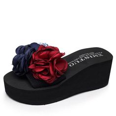 Women Beautiful Flowers Platform Sandals Beach Flip-flops Slippers Shoes Casual Toe Post Platform Slippers For Spring, Summer Round Toe Platform Slippers, Spring Toe Post Platform Slippers, Trendy Summer Platform Flip Flops, Spring Toe-post Eva Platform Slippers, Trendy Platform Flip Flops For Summer, Summer Eva Platform Slippers With Round Toe, Flat Eva Slippers For Summer, Summer Flat Slippers Made Of Eva