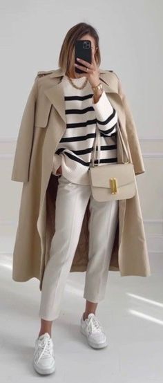 Trenchcoat Style, Classic Style Outfits, Chique Outfits, Winter Fashion Outfits Casual, Mode Casual, Stylish Work Outfits, Casual Work Outfits, Looks Chic