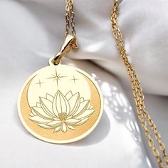 Embrace tranquility and inner peace with our stunning Lotus Flower Necklace, crafted in 14K gold. This delicate meditation necklace features a beautifully designed floral charm, symbolizing spiritual awakening and resilience. Perfect for yoga lovers and anyone seeking a touch of zen in their life, this tiny yet meaningful piece is an ideal gift for those who appreciate the harmony of nature and mindfulness. 🌼 Handmade Necklace - Made to order 🌼 Colors: Silver / Gold / Rose Gold 🌼 Materials: 9 Lotus Flower Necklace, Yoga Lover Gift, Spiritual Necklace, Tiny Necklace, 14k Gold Necklace, Pet Necklace, Minimalist Necklace, Gold Plated Necklace, Handmade Necklace