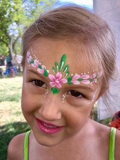 Face Painting Supplies, Christmas Face Painting, Painting Birthday, Face Painting Easy, Face Paint Makeup