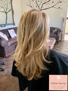 Blonde Hair With Lots Of Layers, Stringy Blonde Highlights, Medium Length Light Layers, Long Blonde Hair With Layers 2023, Face Framing Wispy Layers, Mid Length Hair Shaggy Layers, Haircut Inspiration Long Layers, Blonde Layers Medium Shoulder Length, Very Long Hair Layers