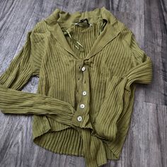 Never Worn Light Green Button Up Sweater From Zara Collared Cardigan With Buttons For Spring, Spring Collared Cardigan With Buttons, Spring Collared Sweater With Button Cuffs, Spring Button-up Sweater With Button Cuffs, Casual Olive Top With Buttons, Casual Olive Tops With Buttons, Summer Button-up Sweater With Buttons, Zara V-neck Sweater With Buttons, Green Button Sweater For Spring