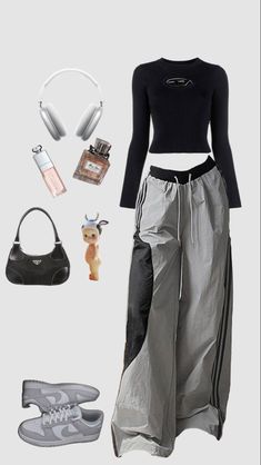 Dr Outfits Shifting, Peony Aesthetic, Street Outfits, Aesthetic Streetwear, Baggy Pants, Mode Inspo, Fairy Grunge, Grunge Style