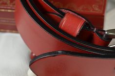 Caracteristics : Model : B- CALF LEATHER RED CLASSIC Genuine 1ª CALF LEATHER The belt including 1 fix keeper Color : RED Handmade Width : 35 mm Length : 90 - 95 - 100 - 105 - 110- 115 CM Thickness : aprox. 4 mm Waterproofed : NO Buckle : Inox steel brushed - FREE INCLUDED PLEASE CHECK YOUR SIZE CAREFULLY - WE THEREFORE HAVE INCLUDED A PHOTO IN THE LAST PICTURE TO AVOID MISTAKES WHILE ORDERING IF YOU ARE NOT SURE, PLEASE CONTACT US Classic Leather Belt Buckles As Gift, Classic Leather Belt Buckles For Gifts, Classic Red Belt For Formal Occasions, Luxury Red Belt For Formal Occasions, Classic Red Formal Belt, Valentines Day Fashion, Formal Red Leather Belt, Luxury Red Formal Belt, Luxury Men's Belts For Semi-formal Occasions